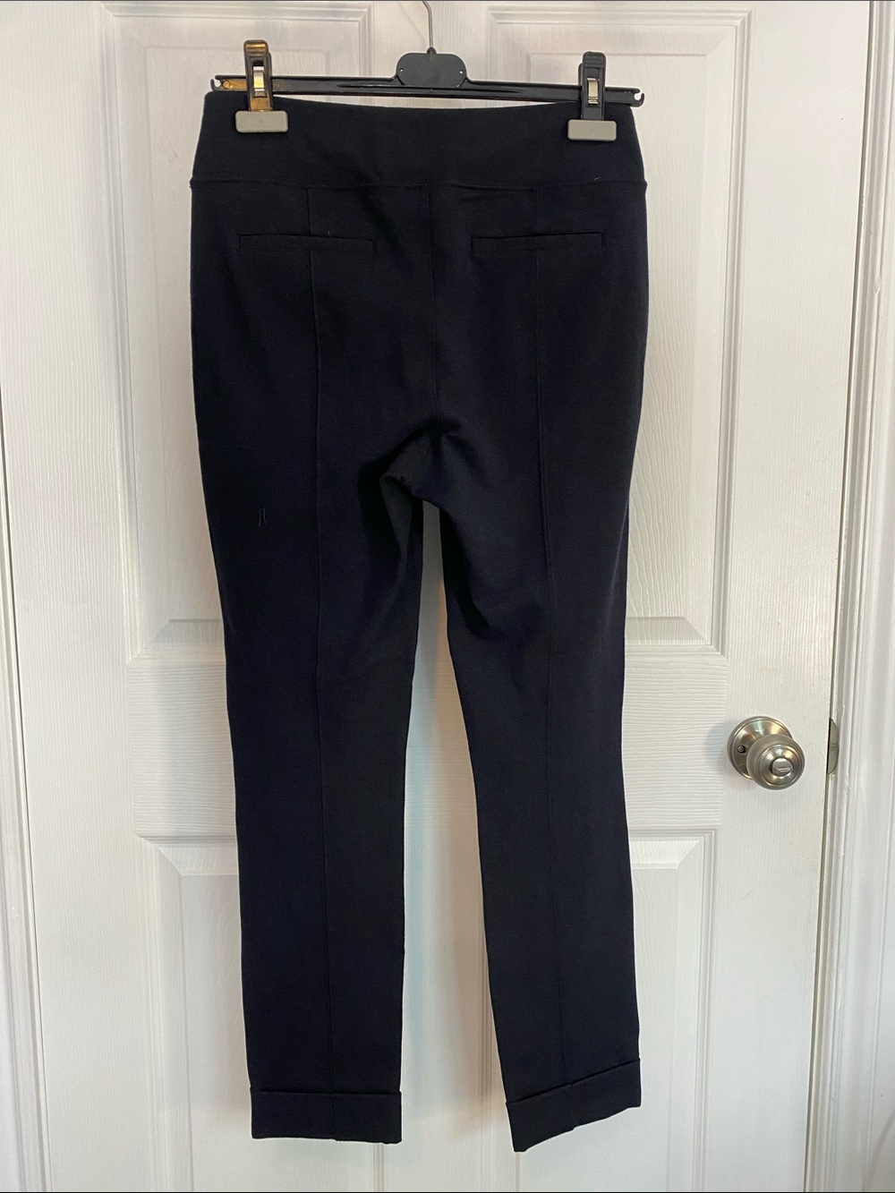 Kit and Ace Black Pull-On Ponte Cuffed Ankle Pants Quiet Luxury Size 6 - Picture 7 of 16